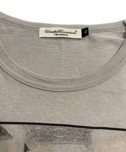 UNDERCOVER（アンダーカバー）UNDERCOVER (アンダーカバー) CAN Band Photo Tee フォトTEE グレー サイズ:2の古着・服飾アイテム