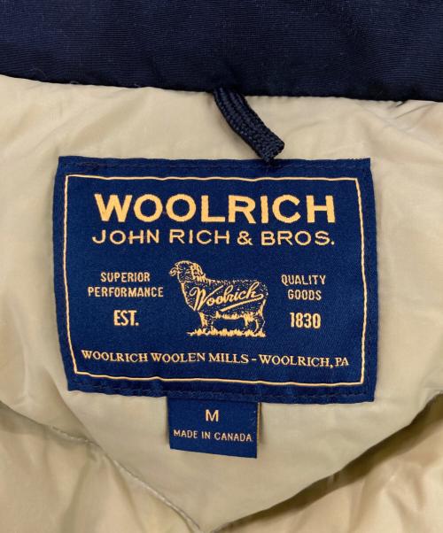WOOLRICH（ウールリッチ）WOOLRICH (ウールリッチ) ファー付きダウンジャケット ブラック サイズ:Mの古着・服飾アイテム