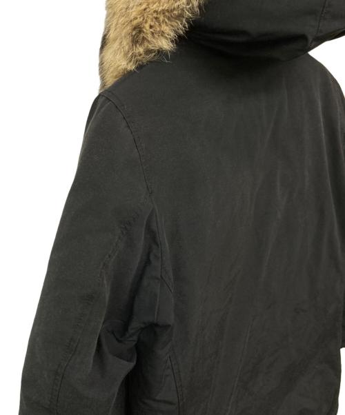 WOOLRICH（ウールリッチ）WOOLRICH (ウールリッチ) ファー付きダウンジャケット ブラック サイズ:Mの古着・服飾アイテム