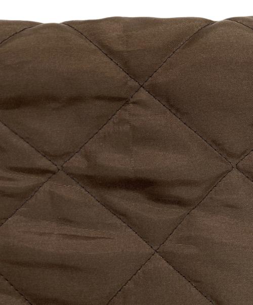 BEAVER OF BOLTON（ビーバー オブ ボルトン）BEAVER OF BOLTON (ビーバー オブ ボルトン) 襟コーデュロイキルティングコート ブラウン サイズ:38の古着・服飾アイテム