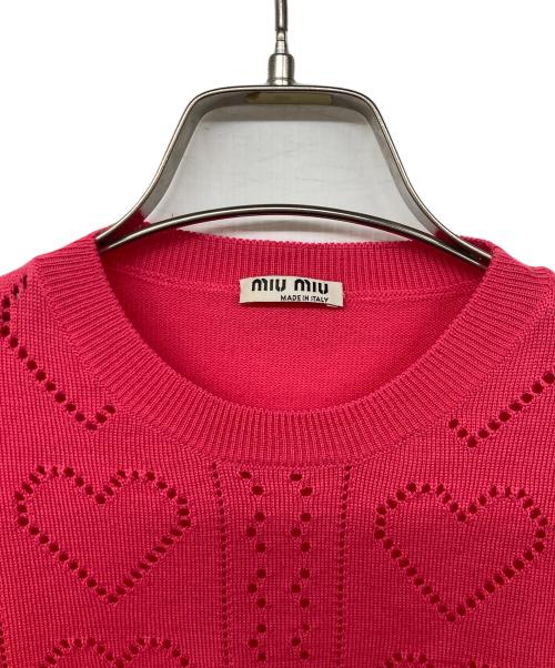 MIU MIU（ミュウミュウ）MIU MIU (ミュウミュウ) ハートカットコンパクトニット ピンク サイズ:38の古着・服飾アイテム