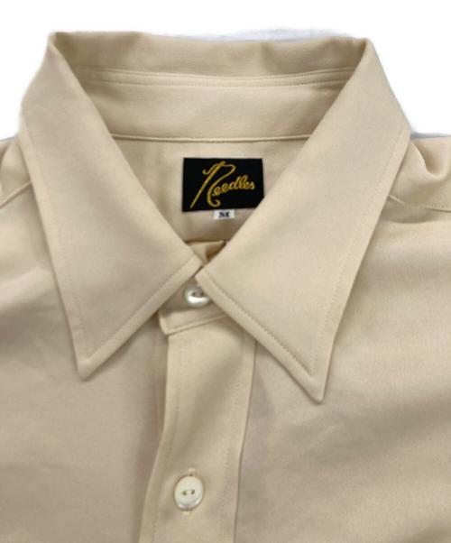 Needles（ニードルズ）Needles (ニードルズ) ロゴL/Sシャツ ベージュ サイズ:Mの古着・服飾アイテム