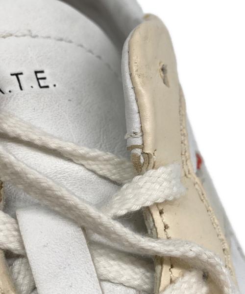 D.A.T.E.（デイト）D.A.T.E. (デイト) レザースニーカー ホワイト サイズ:28の古着・服飾アイテム