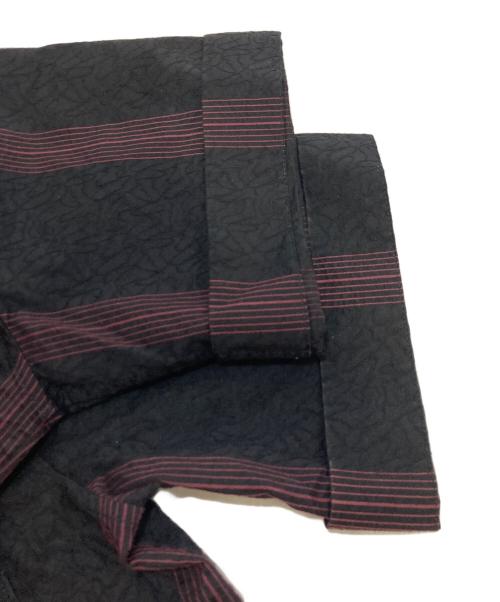 Acne studios（アクネ ストゥディオズ）Acne studios (アクネ ストゥディオズ) オープンカラーシャツ ブラック×レッド サイズ:44の古着・服飾アイテム