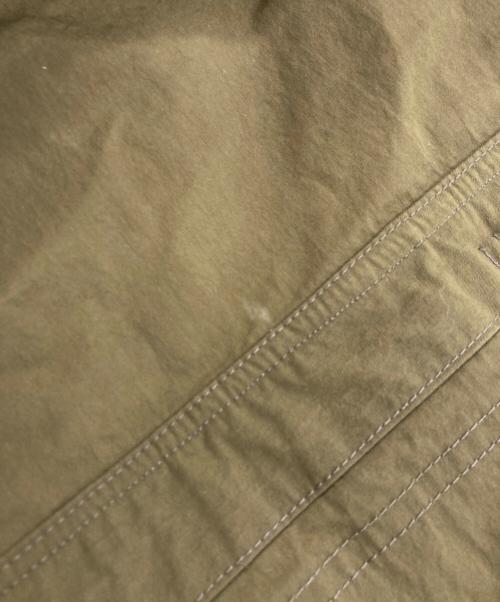 BROWN by 2-tacs（ブラウンバイツータックス）BROWN by 2-tacs (ブラウンバイツータックス) SEED IT ナイロンベスト カーキ サイズ:記載なしの古着・服飾アイテム