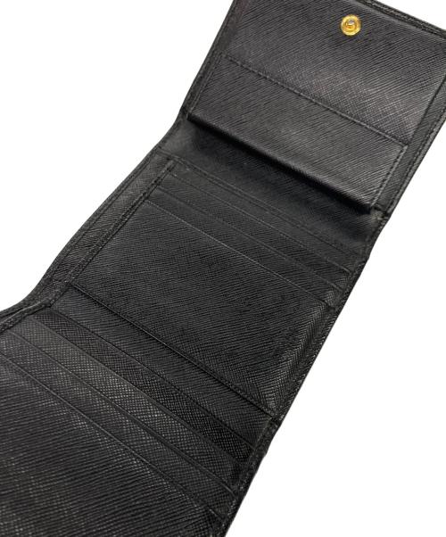 PRADA（プラダ）PRADA (プラダ) サフィアーノ/3つ折り財布 ブラックの古着・服飾アイテム