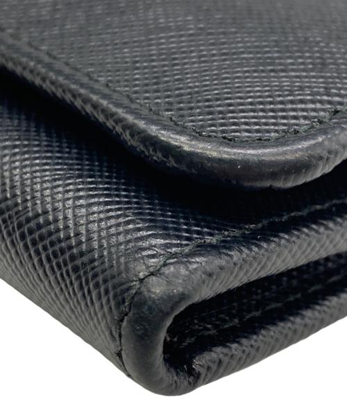 PRADA（プラダ）PRADA (プラダ) サフィアーノ/3つ折り財布 ブラックの古着・服飾アイテム