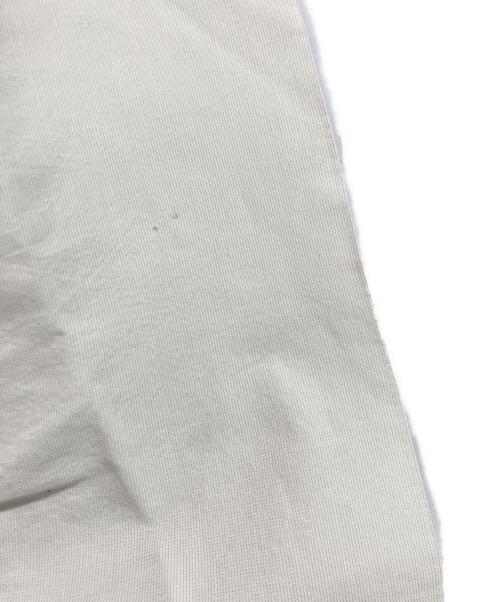 ISSEY MIYAKE（イッセイミヤケ）ISSEY MIYAKE (イッセイミヤケ) 3Dスチームシワ加工ジャケット アイボリー サイズ:２の古着・服飾アイテム