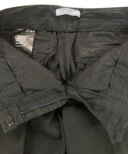 PRADA（プラダ）PRADA (プラダ) コットンツイルテーパードパンツ ブラック サイズ:40の古着・服飾アイテム