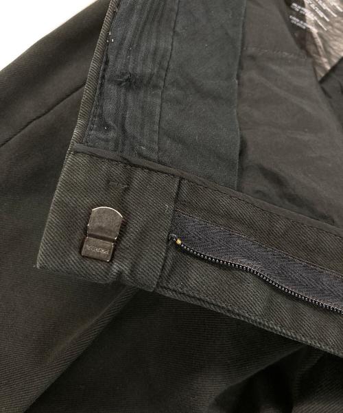 PRADA（プラダ）PRADA (プラダ) コットンツイルテーパードパンツ ブラック サイズ:40の古着・服飾アイテム