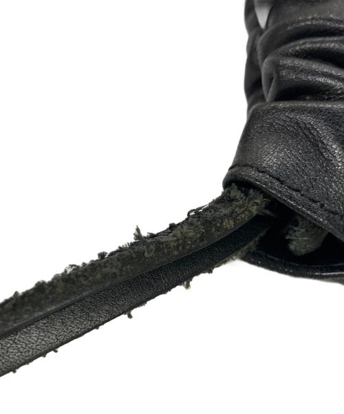 HYKE（ハイク）HYKE (ハイク) CHACOLI (チャコリ) LEATHER DRAWSTRING BAG レザーバッグ ブラックの古着・服飾アイテム