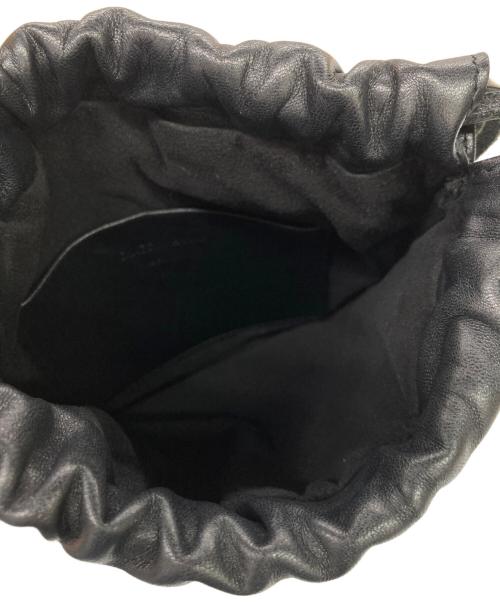 HYKE（ハイク）HYKE (ハイク) CHACOLI (チャコリ) LEATHER DRAWSTRING BAG レザーバッグ ブラックの古着・服飾アイテム