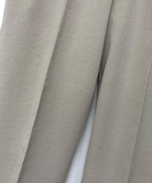 SEVEN TEN by MIHO KAWAHITO（セブン テン バイ ミホ カワヒト）SEVEN TEN by MIHO KAWAHITO (セブン テン バイ ミホ カワヒト) テーパードパンツ ベージュ サイズ:Ｍの古着・服飾アイテム