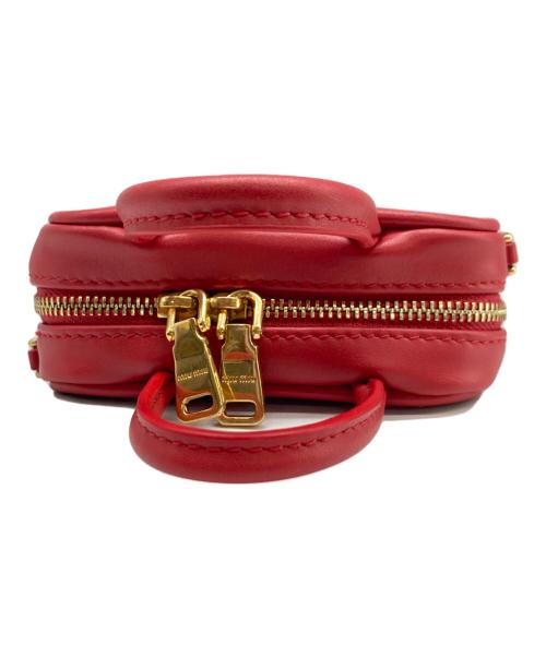 MIU MIU（ミュウミュウ）MIU MIU (ミュウミュウ) MIU MIU ボー レザー マイクロバッグ レッドの古着・服飾アイテム