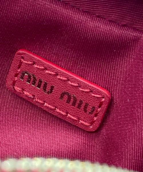 MIU MIU（ミュウミュウ）MIU MIU (ミュウミュウ) MIU MIU ボー レザー マイクロバッグ レッドの古着・服飾アイテム