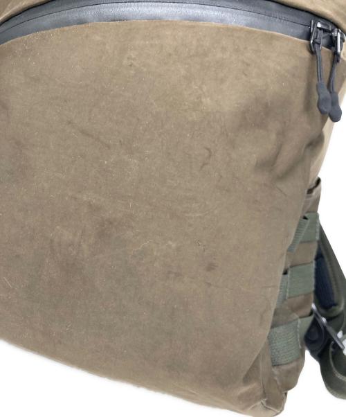 COLINA（コリーナ）COLINA (コリーナ) HighDensity Milicloth / D  Pack / ハイデンシティーミリクロスデイパック ブラウンの古着・服飾アイテム