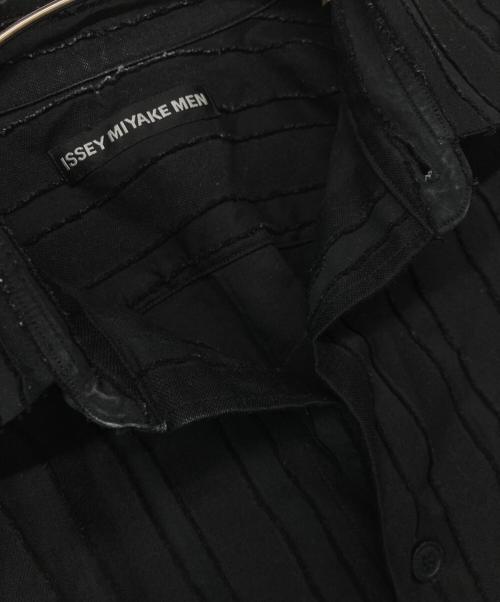 ISSEY MIYAKE MEN（イッセイミヤケメン）ISSEY MIYAKE MEN (イッセイミヤケメン) DYEING CUT JACQUARD SHIRT ブラック サイズ:2の古着・服飾アイテム