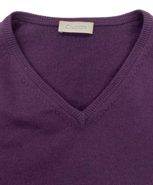 Cruciani（クルチアーニ）CRUCIANI (クルチアーニ) Vネックニット パープル サイズ:48の古着・服飾アイテム