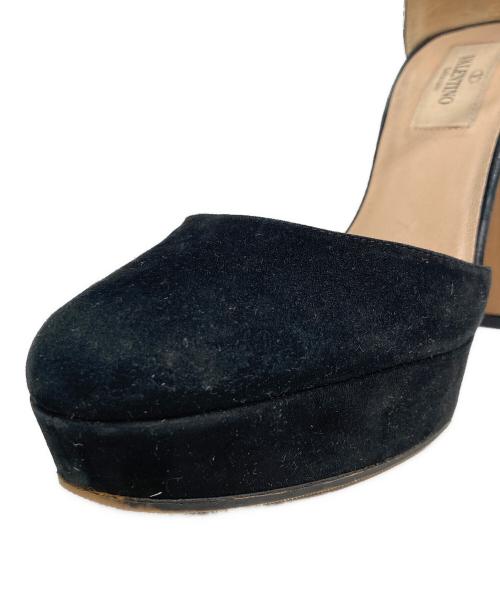 VALENTINO（ヴァレンティノ）VALENTINO (ヴァレンティノ) バックスタッズヒールパンプス ブラック サイズ:36の古着・服飾アイテム