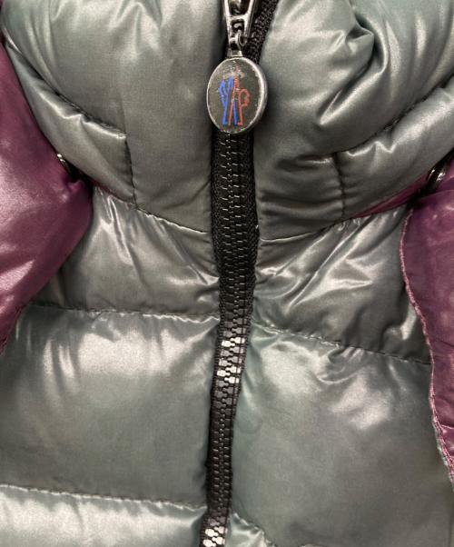 MONCLER（モンクレール）MONCLER (モンクレール) Bady / バディ ショートダウンジャケット グリーングレー×パープル サイズ:00の古着・服飾アイテム