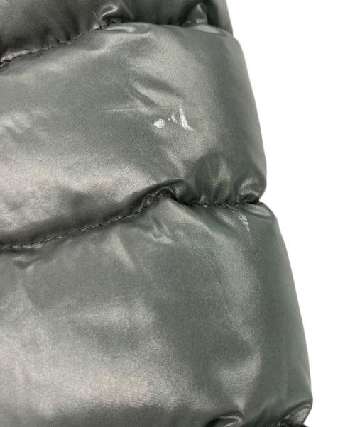 MONCLER（モンクレール）MONCLER (モンクレール) Bady / バディ ショートダウンジャケット グリーングレー×パープル サイズ:00の古着・服飾アイテム