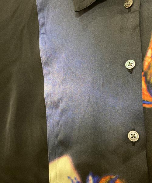 PAUL SMITH（ポールスミス）PAUL SMITH (ポールスミス) 転写プリントシャツ ブラック×ピンク サイズ:42の古着・服飾アイテム
