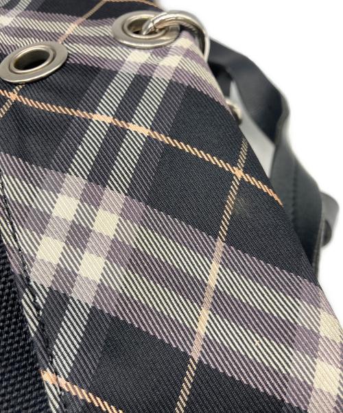 BURBERRY BLUE LABEL（バーバリー ブルー レーベル）BURBERRY BLUE LABEL (バーバリーロンドンブルーレーベル) 折り返し キャンバストートバッグ 刺繍ロゴ ノバチェック ブラックの古着・服飾アイテム