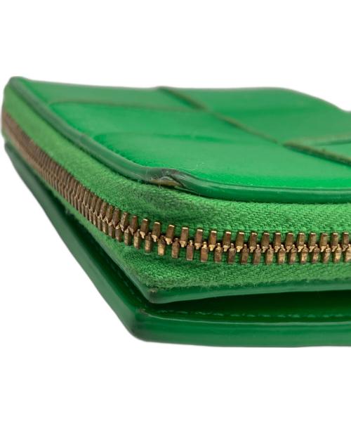 BOTTEGA VENETA（ボッテガベネタ）BOTTEGA VENETA (ボッテガベネタ) Cassette Intrecciato Compact Wallet/カセットイントレチャートコンパクトウォレット グリーンの古着・服飾アイテム