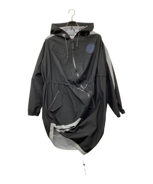 PUMA（プーマ）PUMA (プーマ) ANREALAGE (アンリアレイジ) 2 IN 1 LONG COAT フーデッドロングコート ブラック サイズ:Ｍの古着・服飾アイテム