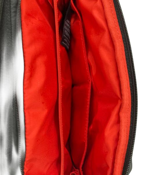 TOPOLOGIE（トポロジー）TOPOLOGIE (トポロジー) Bottle Sacoche Large / ボトルサコッシュ ラージ  ブラック×オレンジの古着・服飾アイテム