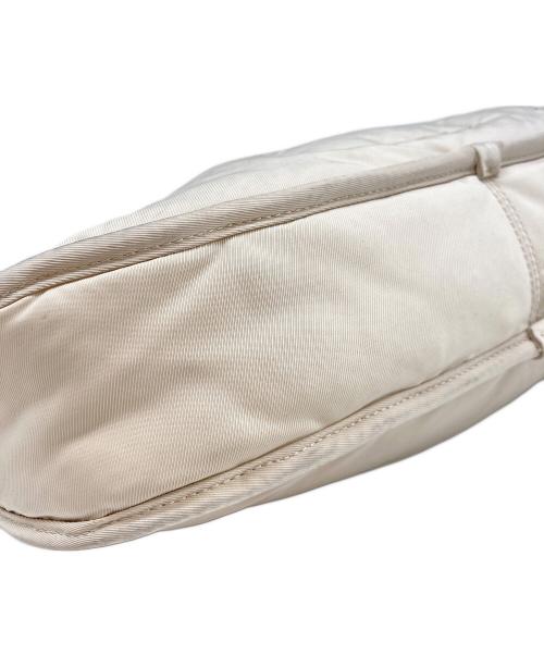 Coachtopia（コーチトピア）Coachtopia (コーチトピア) コーチトピア ループ エルゴ バッグ ワンショルダーバッグ アイボリーの古着・服飾アイテム