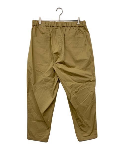 is-ness（イズネス）is-ness (イズネス) CHANGE POCKET TUCK LONG PANTS ベージュ サイズ:Lの古着・服飾アイテム
