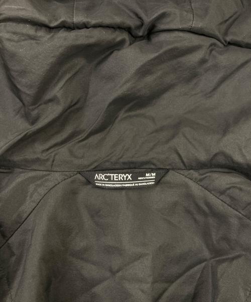 ARC'TERYX（アークテリクス）ARC'TERYX (アークテリクス) ATOM LT Hoody ブラック サイズ:Mの古着・服飾アイテム