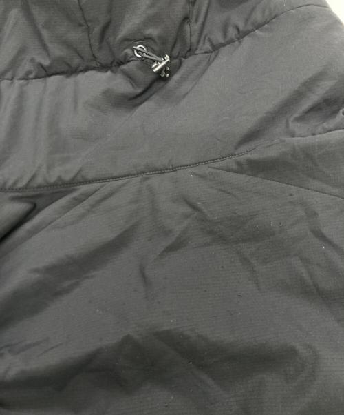 ARC'TERYX（アークテリクス）ARC'TERYX (アークテリクス) ATOM LT Hoody ブラック サイズ:Mの古着・服飾アイテム