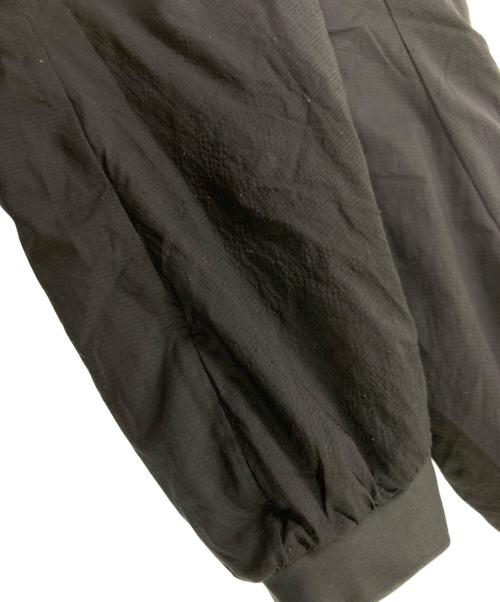 ARC'TERYX（アークテリクス）ARC'TERYX (アークテリクス) ATOM LT Hoody ブラック サイズ:Mの古着・服飾アイテム