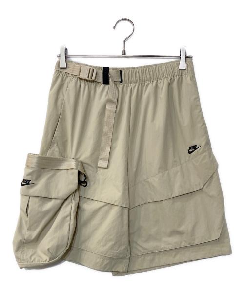 NIKE（ナイキ）NIKE (ナイキ) TP WVN UL CARGO SHORT ハーフパンツ アイボリー サイズ:Mの古着・服飾アイテム