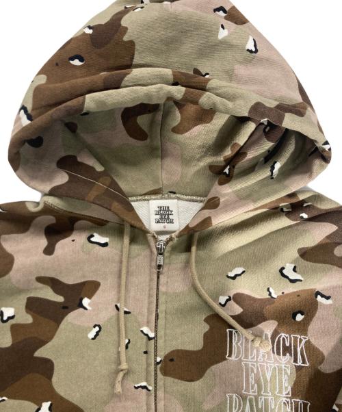 BlackEyePatch（ブラックアイパッチ）BlackEyePatch (ブラックアイパッチ) STENCIL LOGO EMBROIDERED ZIP HOODIE / ジップアップフーディー カーキ サイズ:Sの古着・服飾アイテム