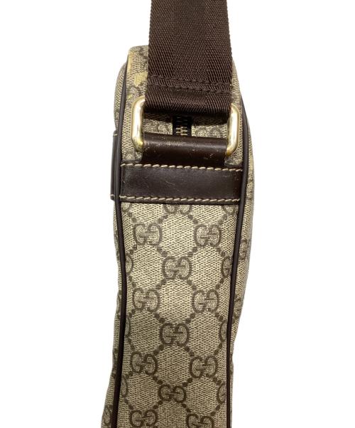 GUCCI（グッチ）GUCCI (グッチ) グッチ GGスプリーム ショルダーバッグ ベージュの古着・服飾アイテム