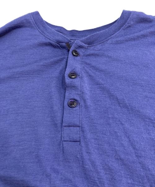 山と道（ヤマトミチ）山と道 (ヤマトミチ) 100％ MERINO LIGHT HENLEY ブルー サイズ:UNISEX Lの古着・服飾アイテム