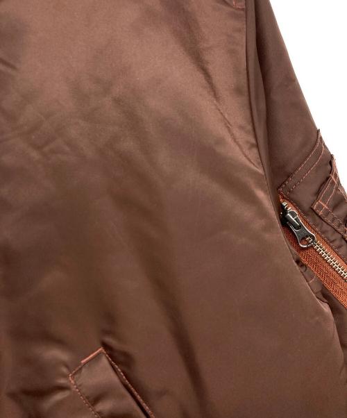 BEAMS（ビームス）BEAMS (ビームス) リラックスフィット THERMOLITE(R) MA-1 バーガンディー サイズ:Mの古着・服飾アイテム