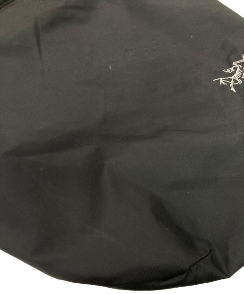 ARC'TERYX（アークテリクス）ARC'TERYX (アークテリクス) HELIAD 12L TOTE ショルダーバッグ ブラックの古着・服飾アイテム