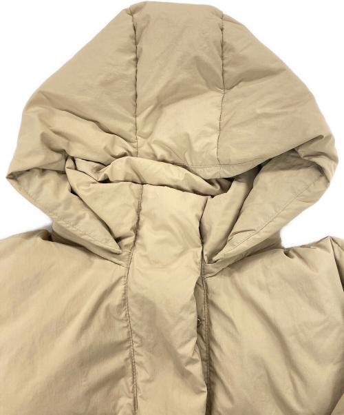 emmi（エミ）emmi (エミ) サステナブルマルチウェイダウン ベージュ サイズ:ONE SIZEの古着・服飾アイテム