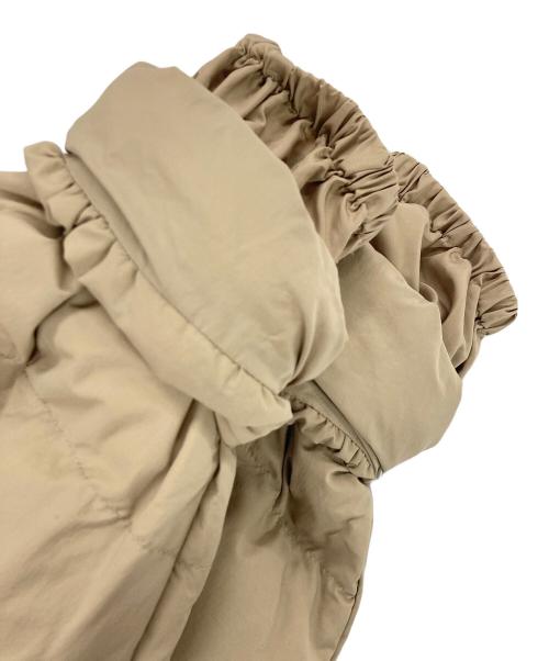 emmi（エミ）emmi (エミ) サステナブルマルチウェイダウン ベージュ サイズ:ONE SIZEの古着・服飾アイテム