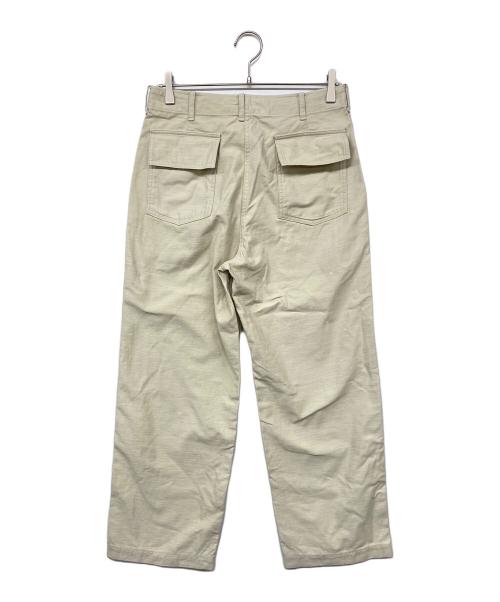 AURALEE（オーラリー）AURALEE (オーラリー) WASHED BAGGY SATIN BLEACHED BAKER PANTS / ウォッシュド バギーサテン ブリーチド ベイカーパンツ アイボリー サイズ:3の古着・服飾アイテム