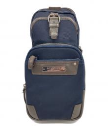 BURBERRY BLACK LABEL（バーバリーブラックレーベル）の古着「ショルダーバッグ バディバッグ」｜ブラック