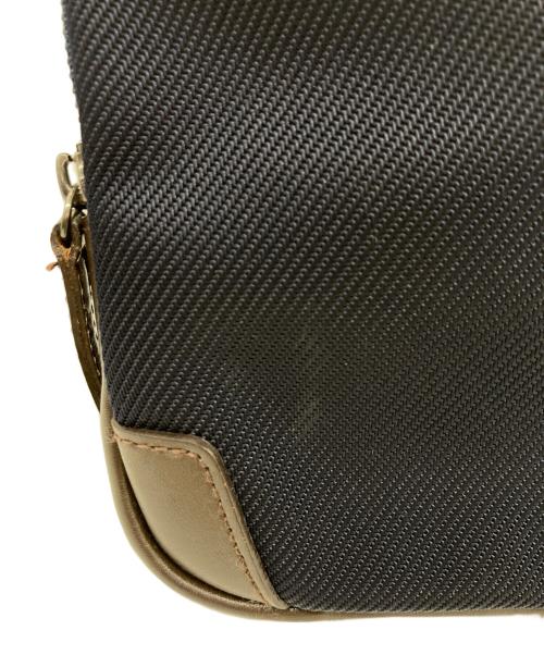 BURBERRY BLACK LABEL（バーバリーブラックレーベル）BURBERRY BLACK LABEL (バーバリーブラックレーベル) ショルダーバッグ バディバッグ ブラックの古着・服飾アイテム