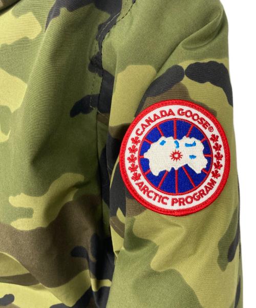 CANADA GOOSE（カナダグース）CANADA GOOSE (カナダグース) Labrador Bomber ラブラドール / ダウンジャケット マルチカラー サイズ:Mの古着・服飾アイテム