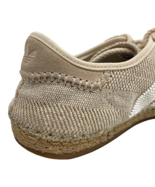 adidas（アディダス）adidas (アディダス) CLOT (クロット) adidas CLOT GAZELLE BY EC HALIVO ローカットスニーカー ベージュ サイズ:27.5の古着・服飾アイテム