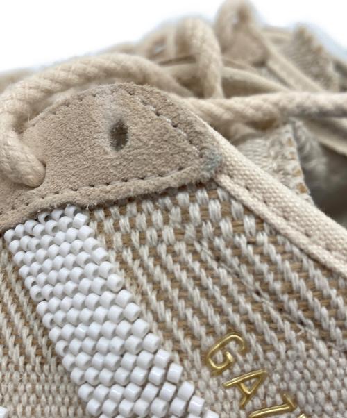 adidas（アディダス）adidas (アディダス) CLOT (クロット) adidas CLOT GAZELLE BY EC HALIVO ローカットスニーカー ベージュ サイズ:27.5の古着・服飾アイテム