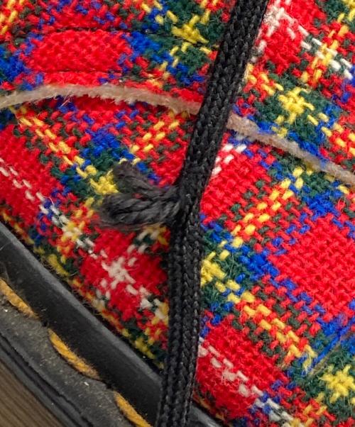 Dr.Martens（ドクターマーチン）Dr.Martens (ドクターマーチン) チェック柄8ホールブーツ レッド サイズ:4の古着・服飾アイテム